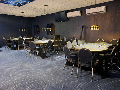 Skvelý poker už aj v Skalici: CLUB Q PLAY predstavuje marcový rozpis turnajov