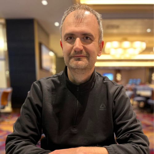 Slovenská stopa v Las Vegas: Peter Ješko je aktuálne našou jednotkou rebríčka POY 2026!