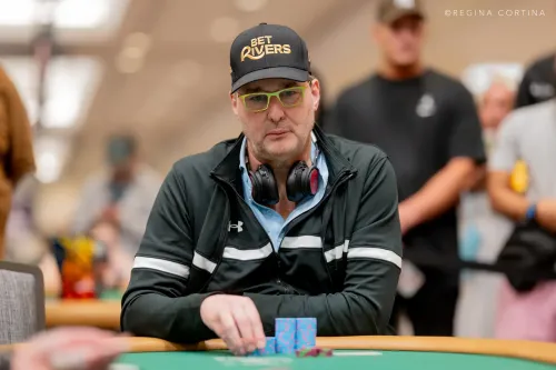Hellmuthov útok na 18. náramok bol v závere WSOP odrazený až v heads-upe